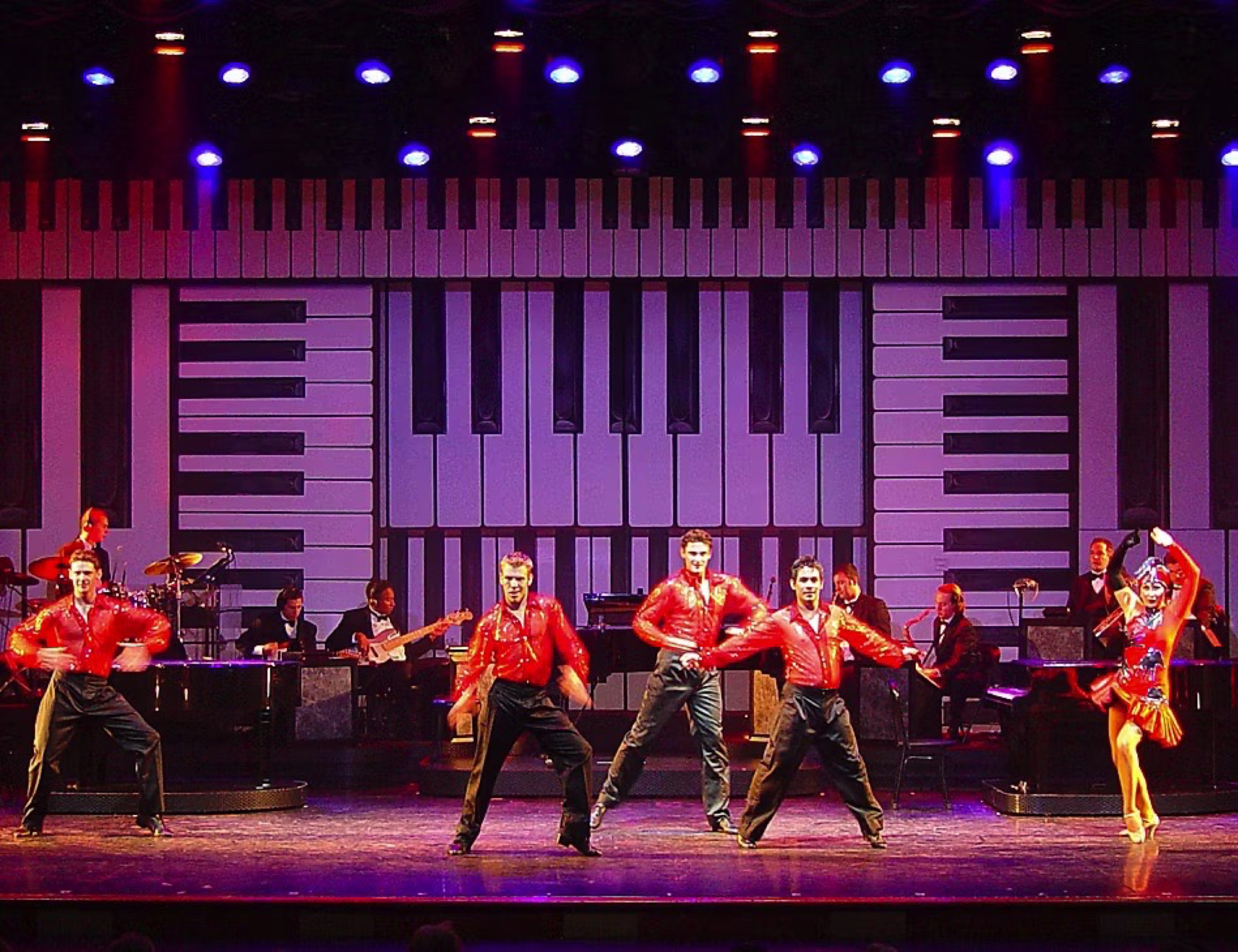 Rhapsody of the Seas - Piano Man